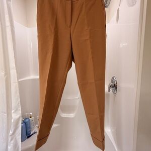 Women’s Ann Taylor Camel Tapered Pants – Size 6 Curvy Fit